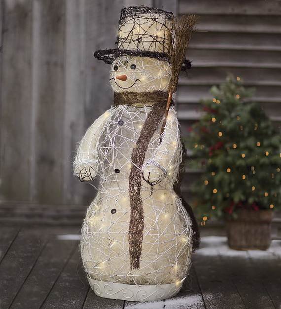 Outdoor Christmas Decorations (38)