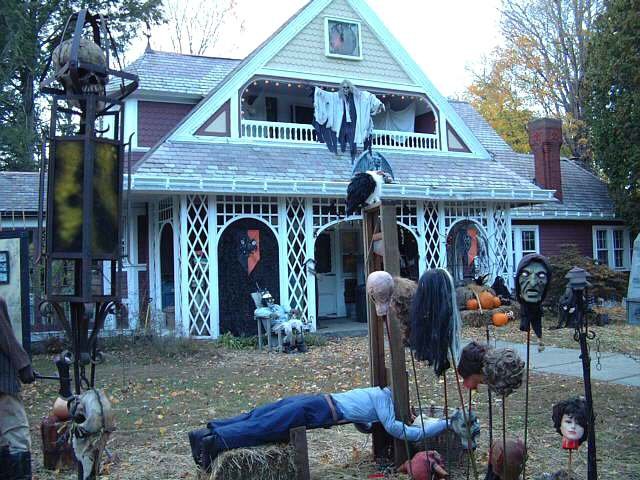 best halloween yard displays