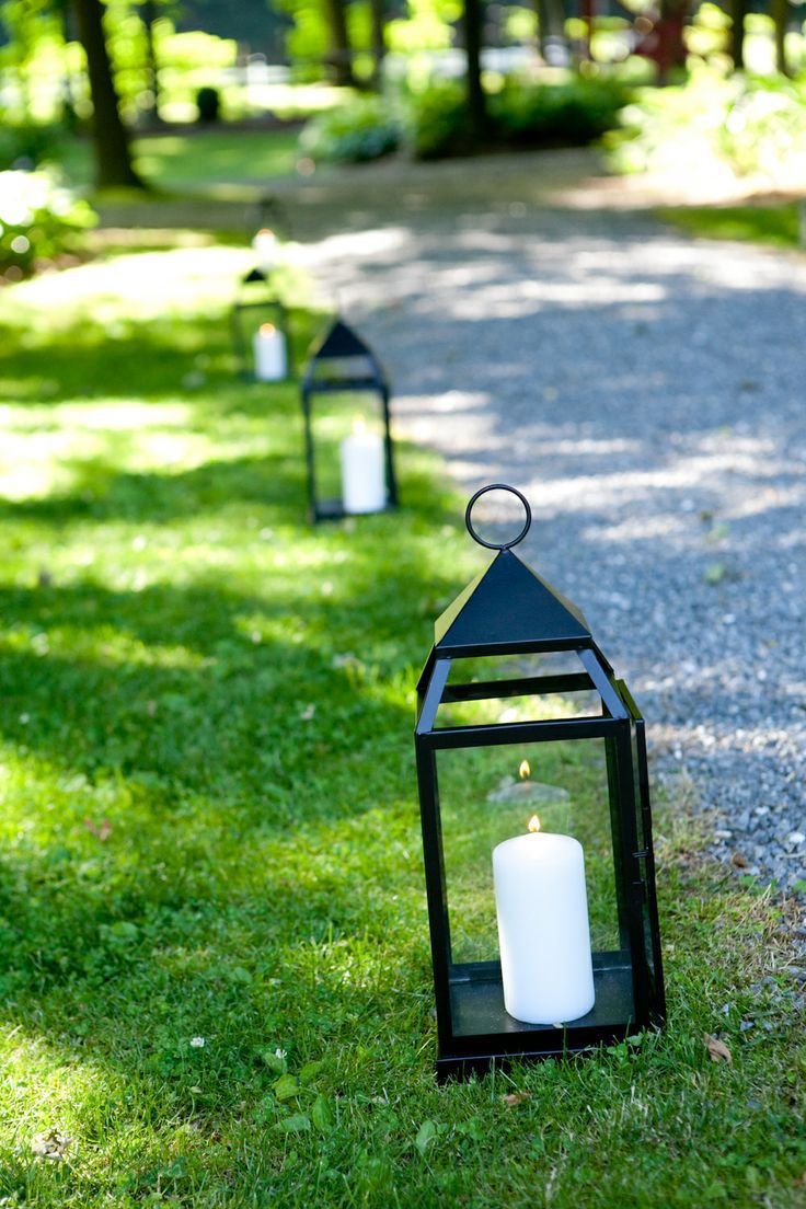 Outdoor Walkaway Lanterns