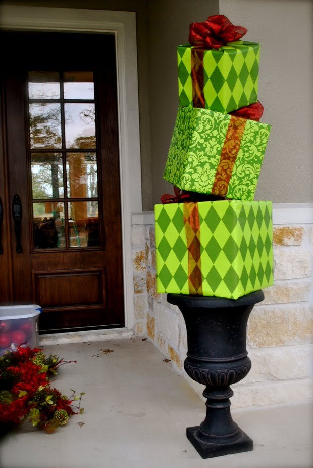 Outdoor Christmas Decorations (58)