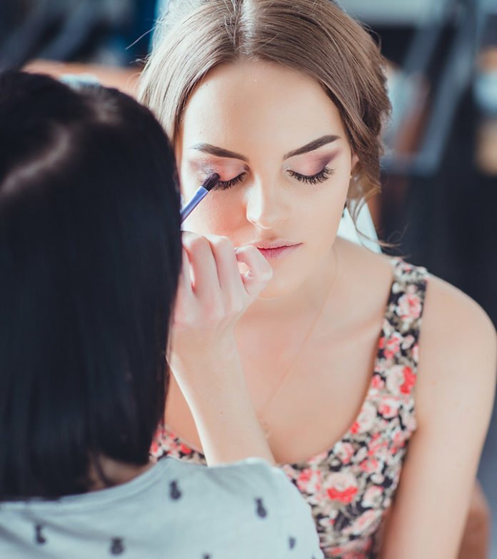 28 Prom Makeup Ideas For Your Inspiration 