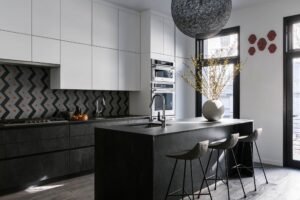 How to Shop for Black and White Kitchen Cabinets